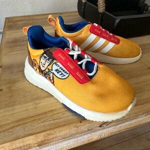Adidas Disney Woody sneakers, toddler, Size 9, worn 2x before grew out of them